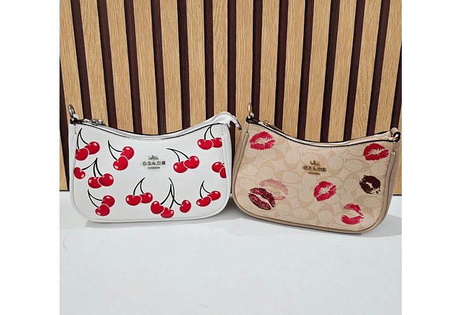COMBO DE CROSS BODY + MONEDERO IMITACIÓN COACH MOD# LCC-302