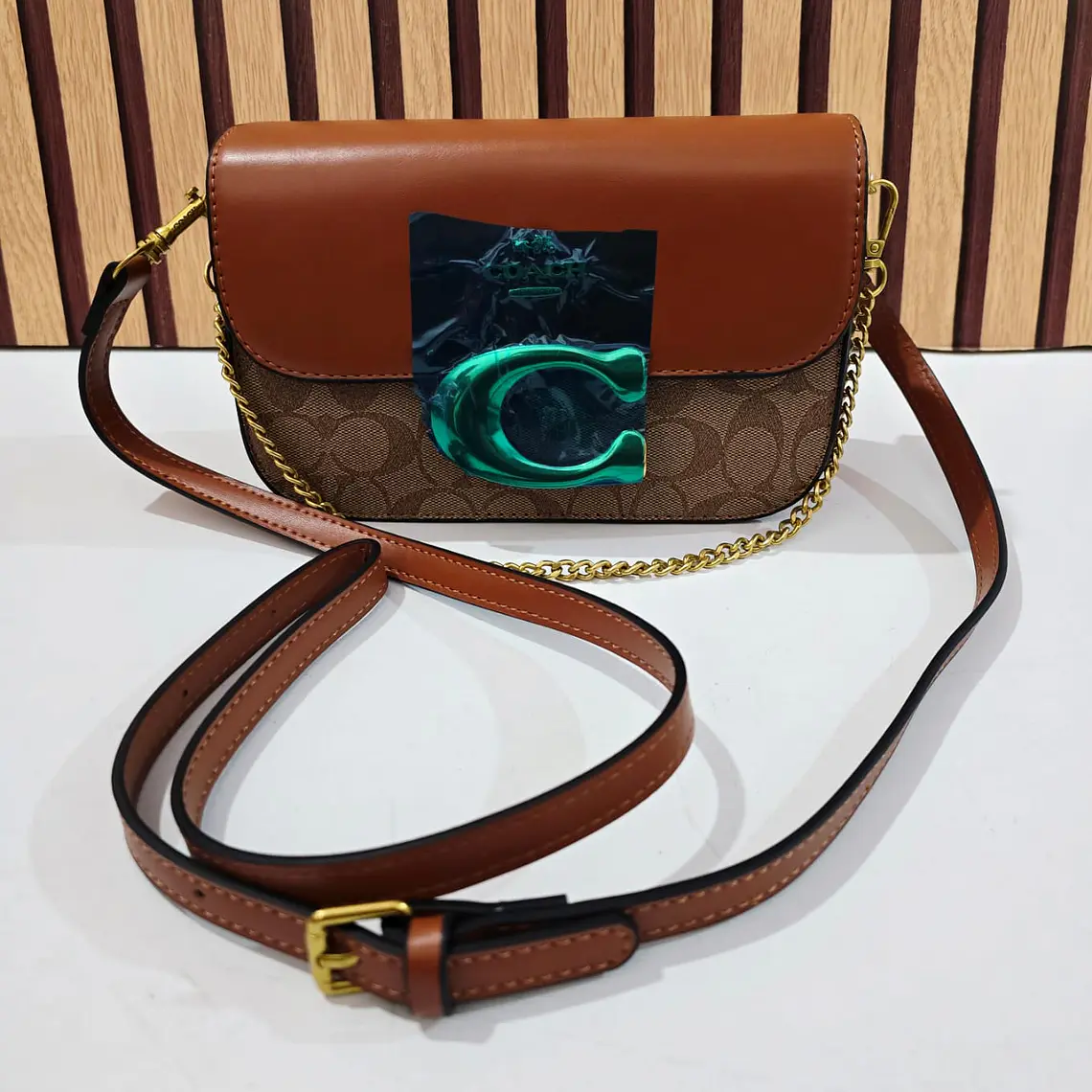 CROSS BODY IMITACIÓN COACH MOD# LCC-267 2