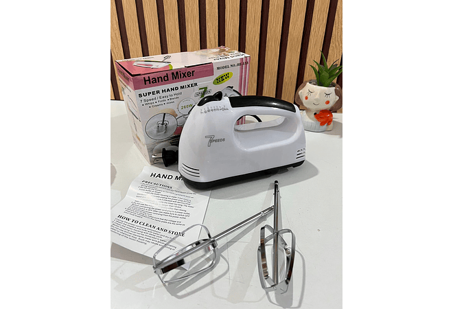 BATIDORA ELÉCTRICA MOD# HE-133