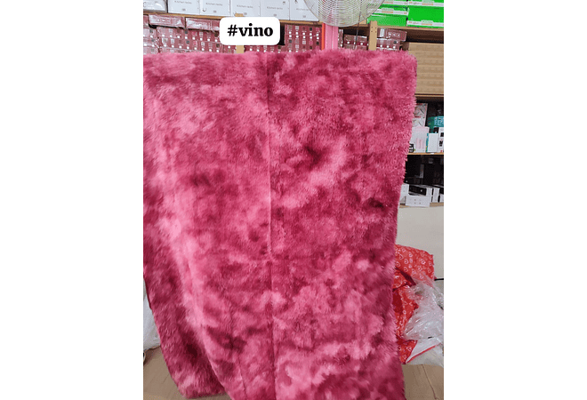 TAPETE/ALFOMBRA GRANDE 1.28 M x1.90 M PELO ALTO MOD # T101