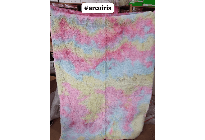 TAPETE/ALFOMBRA GRANDE 1.28 M x1.90 M PELO ALTO MOD # T101