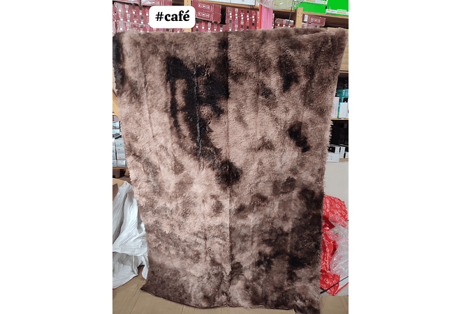 TAPETE/ALFOMBRA GRANDE 1.28 M x1.90 M PELO ALTO MOD # T101