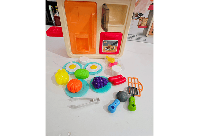 COCINA DE JUGUETE  REALISTA CON ACCESORIOS, LUZ Y SONIDO ROAST CHICKEN MOD#gts630