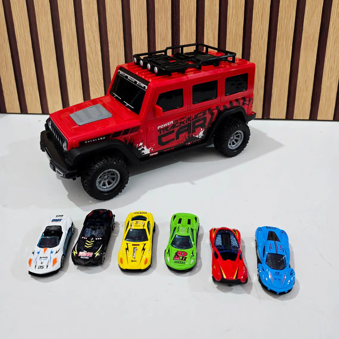 CAMIONETA CONVERTIBLE CON SONIDO/PISTA MOD# MH-639 2