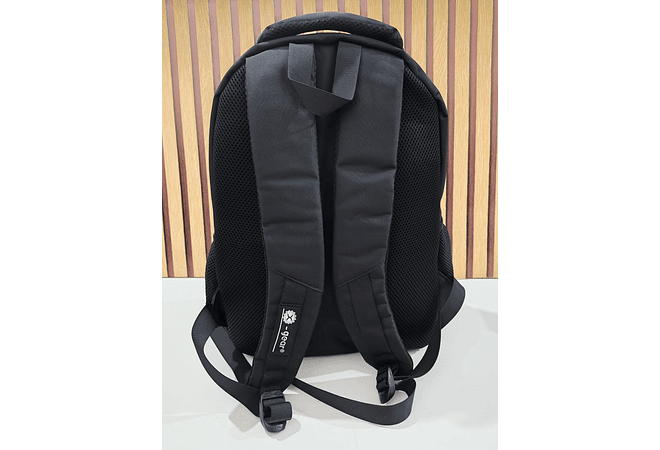 MOCHILA NEGRA ORIGINAL PARA CABALLERO X-GEAR MOD# XGE-6662