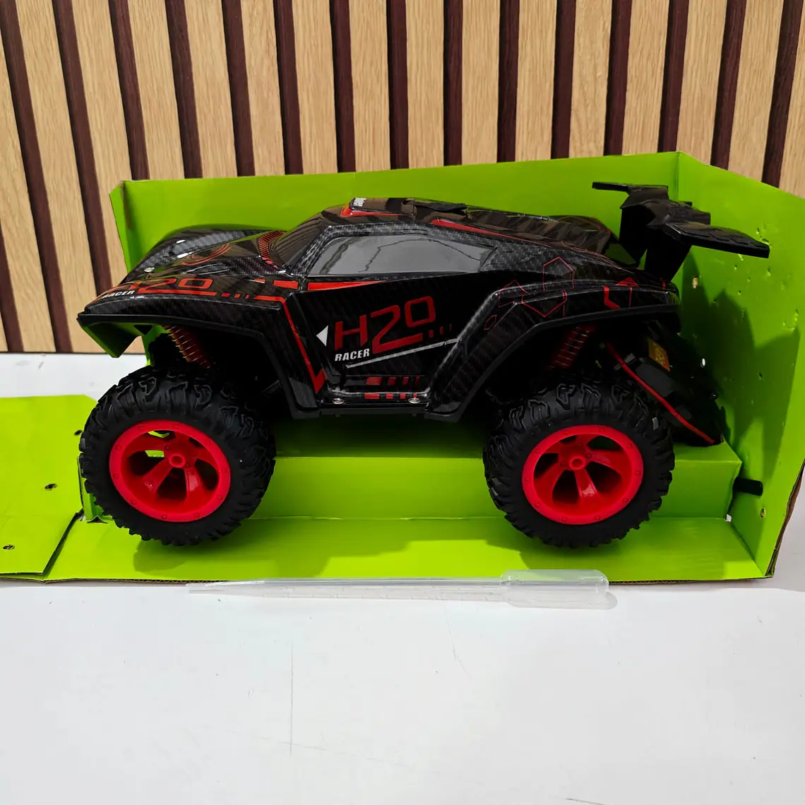 CARRO GRANDE CON CONTROL REMOTO MOD# KX222138🎮 2