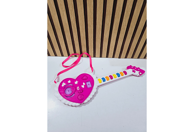 GUITARRA PARA NIÑA CON SONIDO DISEÑO CORAZÓN MOD# KX264089❤️ 🎸