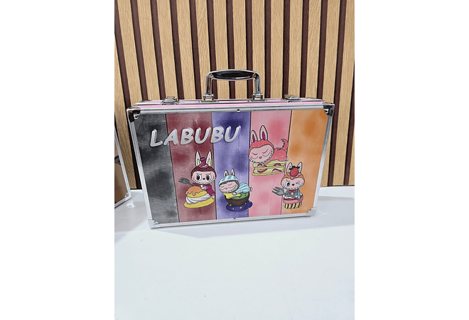 ESTUCHE CON KIT DE DIBUJO PROFESIONAL DE PINTURAS(CAPIBARA O LABUBU) MOD# PL145