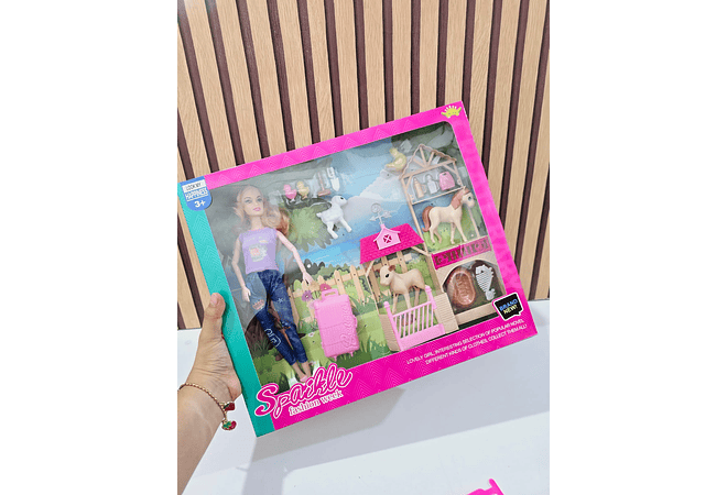 MUÑECA BARBIE VAQUERA AL AZAR MOD# KY244175