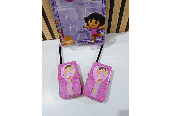 DUO DE RADIOS TRANSMISORES ORIGINAL DISEÑO DORA LA EXPLORADORA MOD# 13067