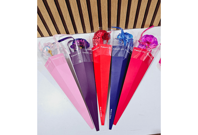 🌻PAQ DE 3 ROSAS ETERNAS CON LUZ LED COLORES TORNASOL MOD# 183 (AL AZAR)🌹