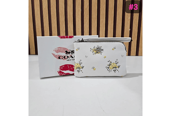 MONEDERO IMITACIÓN COACH VARIOS DISEÑOS MOD# BH008 (CON CAJITA)