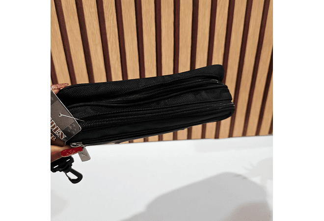 LAPICERA NEGRA/FRANJA DE COLOR MOD# 037(AL AZAR)