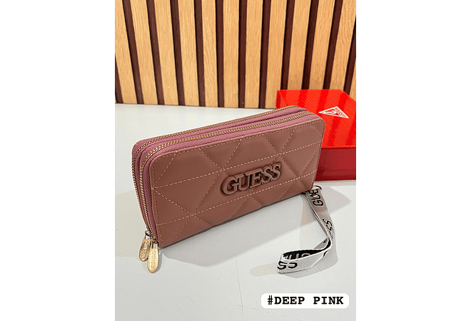 CARTERA PARA DAMA DOBLE CIERRE IMITACIÓN GUESS CAJITA ROJA MOD# GQ-117