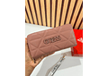 CARTERA PARA DAMA DOBLE CIERRE IMITACIÓN GUESS CAJITA ROJA MOD# GQ-117