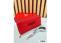 CARTERA PARA DAMA DOBLE CIERRE IMITACIÓN GUESS CAJITA ROJA MOD# GQ-119