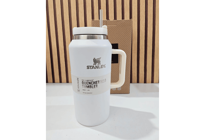 TERMO 2L SANTANLEY MOD #12019