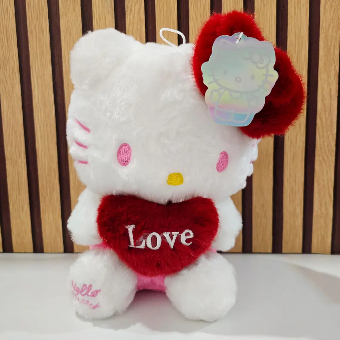 PELUCHE  HELLO KITTY LOVE MODEL #LBQ-98913 2