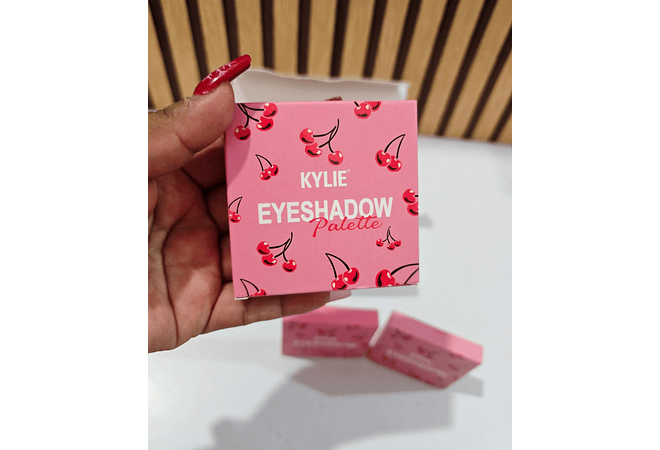 SOMBRAS PARA OJOS KYLIE AYESHADOW MOD# S0M09