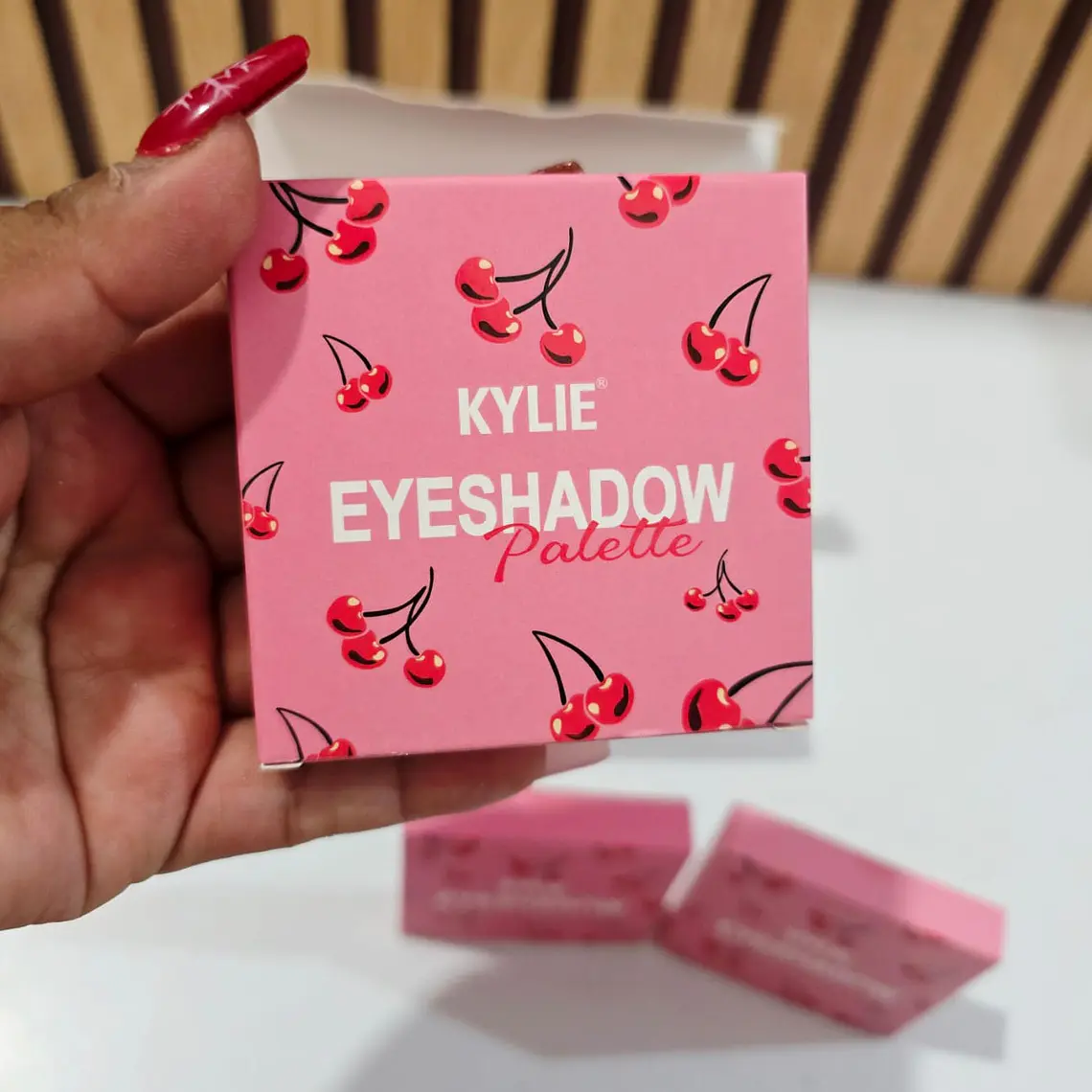 SOMBRAS PARA OJOS KYLIE AYESHADOW MOD# S0M09 3