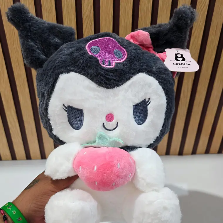 PELUCHE KUROMI / MELODY CON FRESA MODELO  #XZWG-23343 2