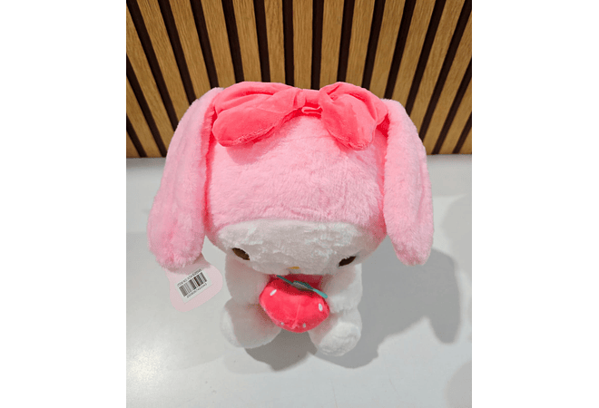 PELUCHE KUROMI / MELODY CON FRESA MODELO  #XZWG-23343