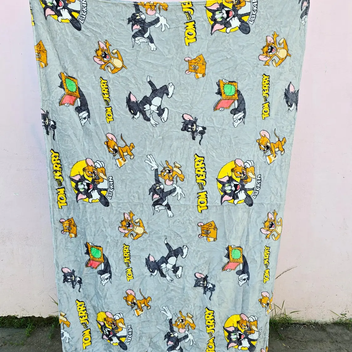 TOM Y JERRY/PELUCHE CON FRAZADA MOD# 328ABK O 328ABJ 7