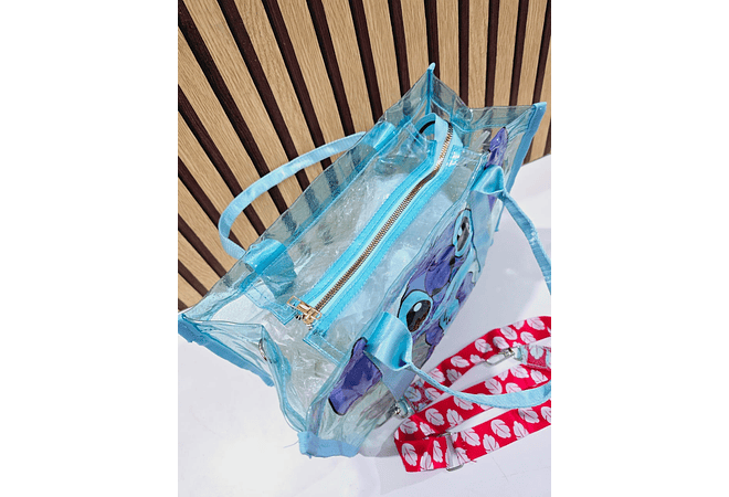 BOLSO TRANSPARENTE TIPO MALETA AZUL CIELO DISEÑO STITCH MOD# 024