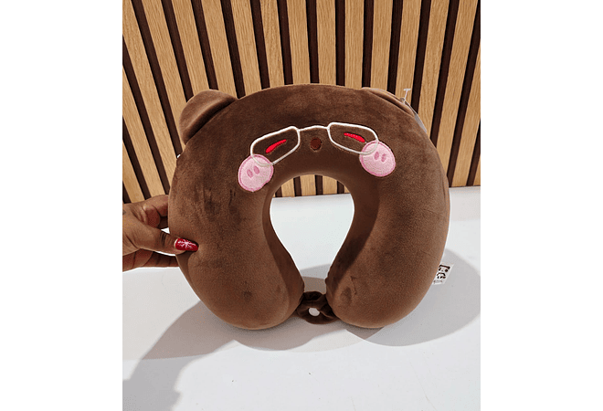 COJIN VIAJERO PARA CUELLO CAFE CERDITO MOD# 328AEF