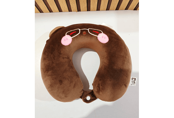 COJIN VIAJERO PARA CUELLO CAFE CERDITO MOD# 328AEF