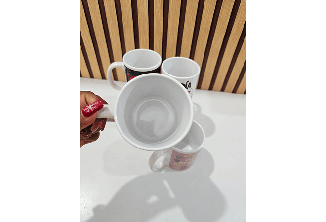 TAZA BÁSICA REDONDA DE CERÁMICA 350ML DISEÑO "DÍA DEL AMOR Y LA AMISTAD(AL AZAR) MOD# R91☕😍