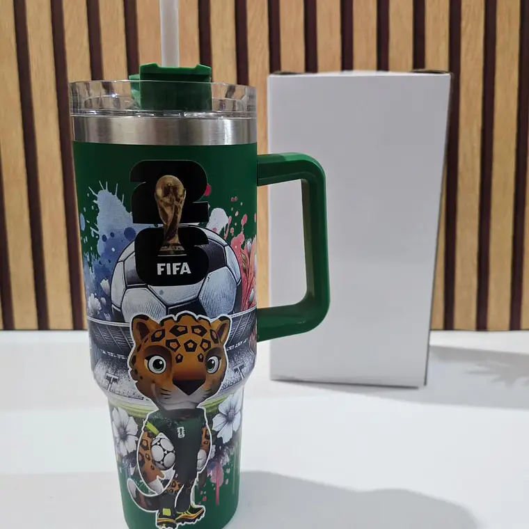 TERMO CON AGARRADERA /PERSONAJES FIFA MUNDIAL (1150 ML) MOD# 8298 4