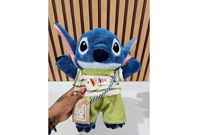 PELUCHE STITCH CON BOLSITA Y TRAJE VERDE MOD# 84529