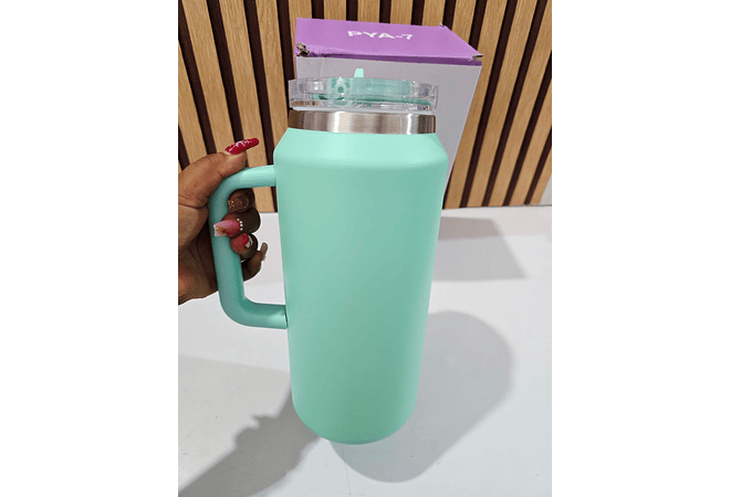 DÚO TERMO 2L + VASO 600ML MODEL #PYA-7