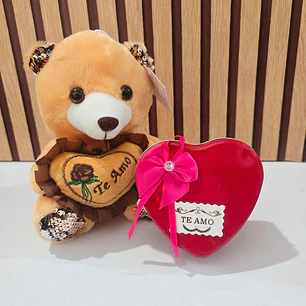 CORAZÓN DE METAL CON ROSAS Y OSITO (NO INCLUYE EL OSO CAFE) MOD# W261-1 (SOLO ROJO)