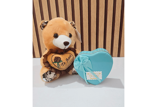 CORAZÓN DE METAL CON ROSAS Y OSITO (NO INCLUYE EL OSO CAFE) MOD# W261-1