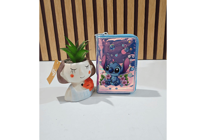 CARTERITA/MONEDERO DISEÑO STITCH ACABADO TORNASOL (AL AZAR) MOD# WJY-19X