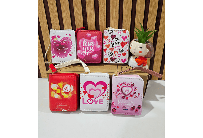 CARTERITA/MONEDERO LOVE VARIOS DISEÑOS (AL AZAR) MOD# WYD-26