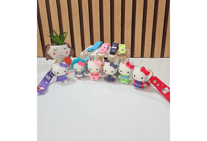 LLAVERITOS VARIOS PERSONAJES MOD# YSK-6, 7 O 2