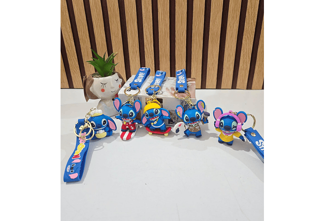 LLAVERITOS VARIOS PERSONAJES MOD# YSK-6, 7 O 2