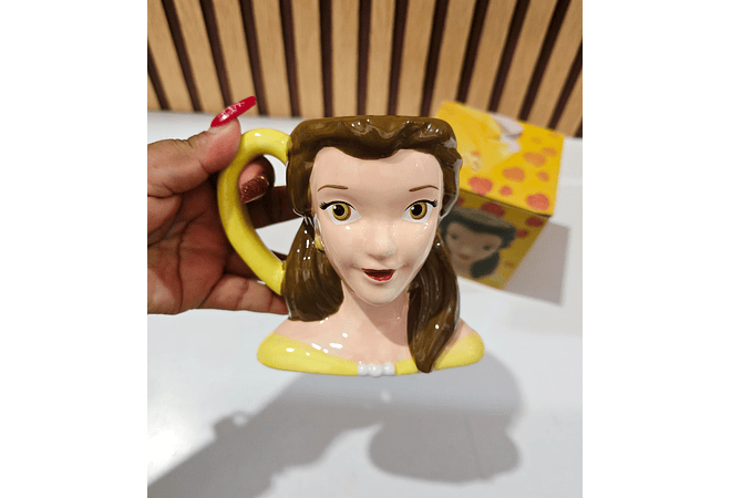TAZA DE CERÁMICA PRINCESA BELLA 300ML  MOD: PYM-011
