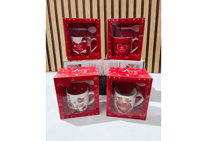JUEGO DE TAZA CON CUCHARA EN CAJITA AMOR Y AMISTAD  VARIOS MOD: LA888, 579, 886, 623...