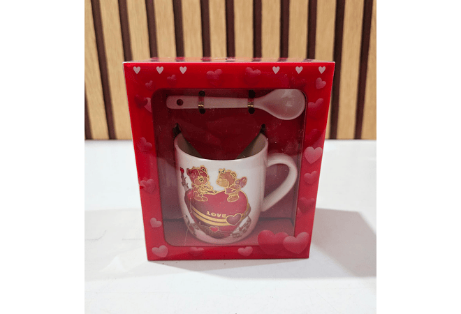 JUEGO DE TAZA CON CUCHARA EN CAJITA AMOR Y AMISTAD  VARIOS MOD: LA888, 579, 886, 623...