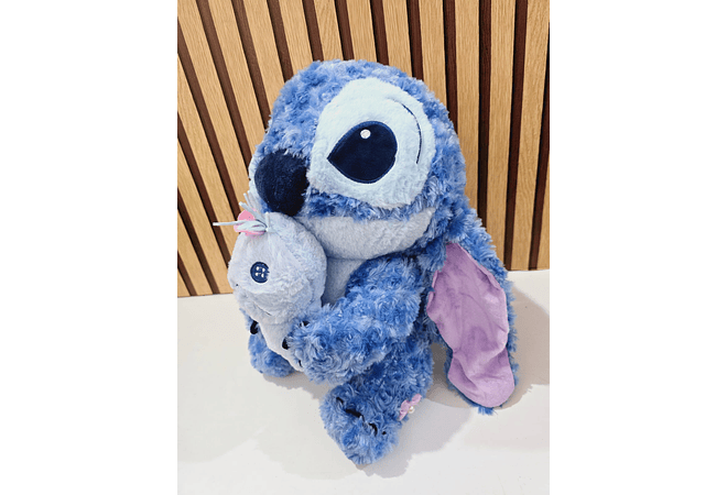 PELUCHE GRANDE DISEÑO STITCH CON MUÑECO MOD# WYK5-1