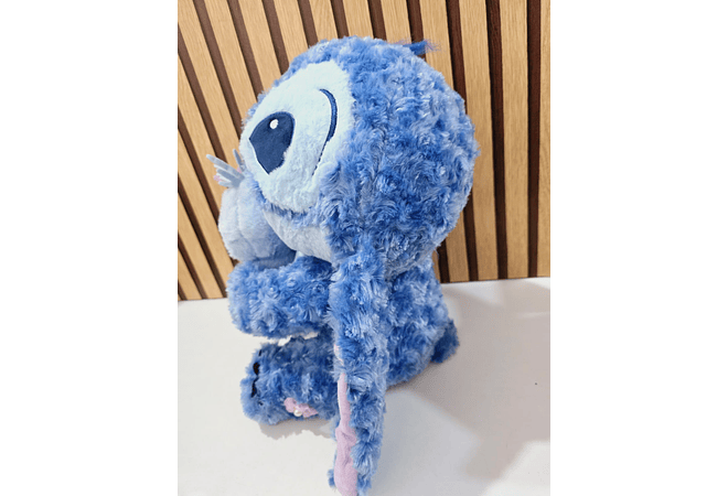 PELUCHE GRANDE DISEÑO STITCH CON MUÑECO MOD# WYK5-1