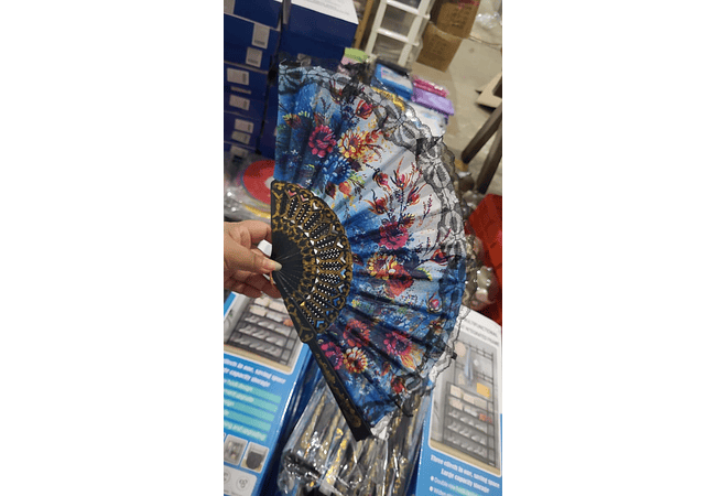 🪻DOCENA DE ABANICOS NEGRO DISEÑO FLORAL MOD #A8  🌺