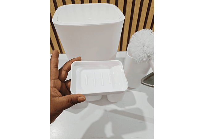 SET DE 6 PZ PARA BAÑO (BLANCO) MOD# BH0204082