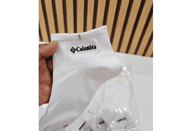 1 PAR DE TINES JUVENILES VARIOS MODELOS AL AZAR # 603, 114,141(ADIDAS, NIKE,COLUMBIA,)