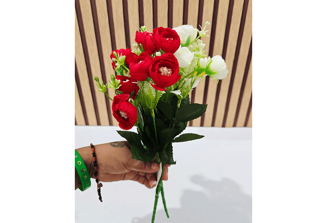 🌷RAMO CHICO DE FLORES BLANCAS O ROJAS MOD# M/SG4803  ❤️