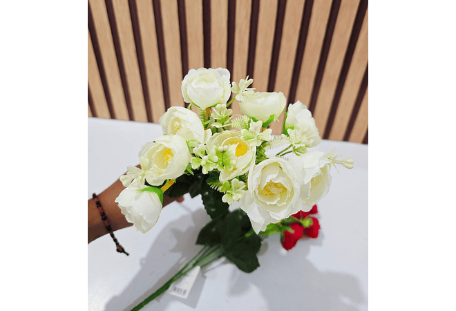 🌷RAMO CHICO DE FLORES BLANCAS O ROJAS MOD# M/SG4803  ❤️